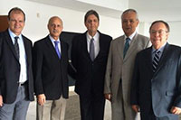 Grupo na reunião da COAGRO - CNI em 25/fevereiro/2015, Miguel Tranin/PR, Pedro Robério/AL, Renato Cunha/PE, Edmundo Barbosa/PB e Luiz Custódio/MG /></a><br/>
                                <a href=