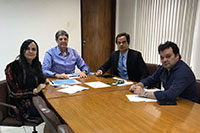 
Na sede do SINDAÇÚCAR/PE, Renato Cunha, Presidente, e Marcelo Cavalcanti Guerra, Superintendente, recebem Caio  Cavalcanti Ramos e assessoria do BNDES, dia 28/junho/2018