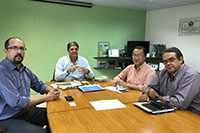  Renato Cunha, Presidente do SINDAÇÚCAR/PE, Mik Lu, Diretor da RENEW CO2, Emerson Coutinho, da GEOFLORESTAS e Pedro Cavalcanti, da MULTI EMPREENDIMENTOS, em reunião sobre Biocombustíveis no SINDAÇÚCAR, dia 04/maio/2017