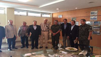 
Renato Cunha, Presidente do SINDAÇÚCAR/PE, em visita/almoço no CMNE, seguida de palestra sobre abastecimento por carros pipas/segurança hídrica para a gente do Nordeste, apresentada pelo Comandante Militar do Nordeste, General de Exército Manoel Luiz Narvaz Pafiadache e Equipe, em 19/maio/2016